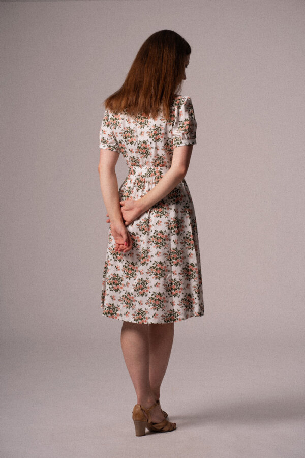 Rosemarie Botanica Alba - Image 3